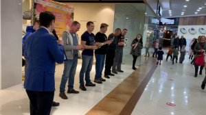 Ведущий мероприятий и праздников  Александр