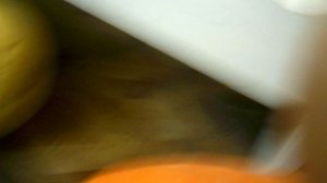 Взвешивание самой крупной тыквы нашего урожая - сорт "Голиаф"