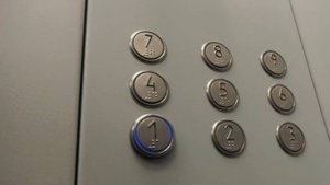 Замена старых лифтов на новые. Красноглинский район Самары