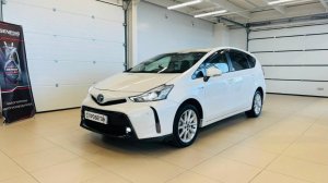 Toyota Prius Alpha, 2016 год