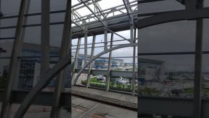 иду на Аэроэкспресс в Москву