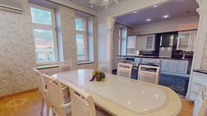 Купить большую квартиру у метро. Пентхаус, 170 кв.м. с потрясающими видами на Суздальские озера.