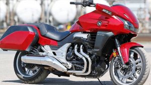 Honda CTX 1300 - НеоКруизер с V4 !