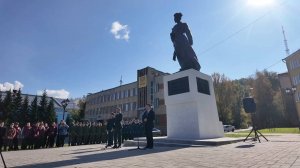 Памятник юным борцам за власть Советов открыли после реставрации