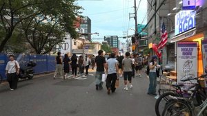 Пятничный вечер в Сеуле - яркая атмосфера района Сеонгсу