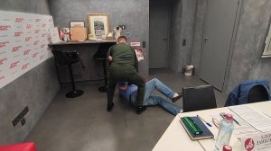 Круглые столы в пресс-центре «АиФ-Петербург» – это ещё и качественный мордобой!