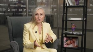 БЛИЦ-ИНТЕРВЬЮ | АЛЛА СТАРОСТИНА, Школа дизайна НИУ ВШЭ | Бизнес-форум RFRF на выставке моды СРМ