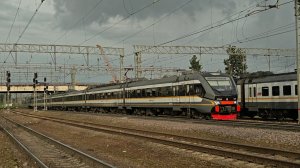 прибытие оборотного электропоезда ЭП2ДМ-0296 в Царицыно