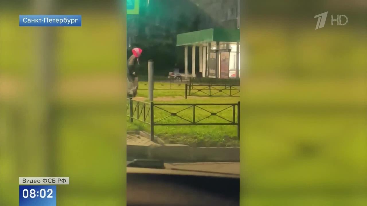 Появились кадры попытки заминировать машину главы предприятия ОПК в Петербурге