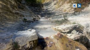 На странную пену в ручье в Черкесском ущелье пожаловались жители Новороссийска