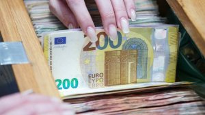 FT: Европа намерена отдать Киеву €170 млрд замороженных активов России