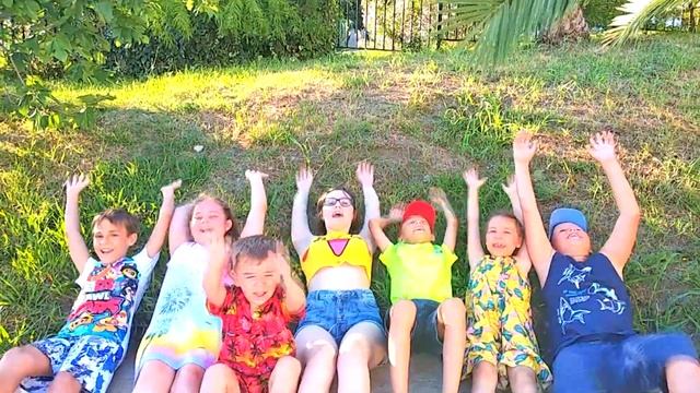 Шоу-группа Карусель, Какого цвета лето, 2020 год смотреть онлайн