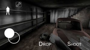 📹 ПРОШЁЛ ЧЕРЕЗ СТЕНУ В ГАРАЖЕ! - Granny