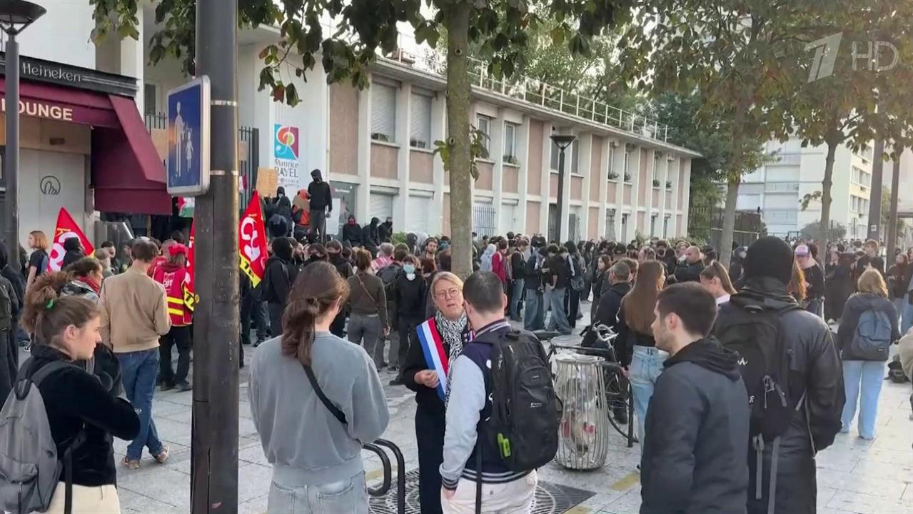 Во Франции началась общенациональная забастовка в знак протеста против мер жесткой экономии