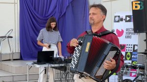 С песней по жизни: фестиваль уличного искусства как возможность раскрыть новые таланты