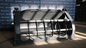 Специально для вагоностроительного завода изготовили Ковш с прижимом 5,0м на погрузчик John Deere