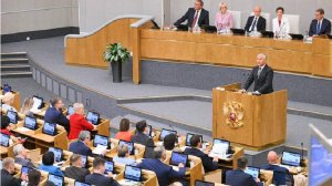 Депутаты Госдумы на заседании стоя аплодировали главе КНДР Ким Чен Ыну