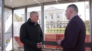 В Соликамске продолжается обновление остановочных павильонов. Соликамск ТВ.