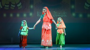 Дождик. 2022 Группа индийского танцы "Дивали" Таганрог