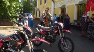 «СТАЛЬНЫЕ КОНИ»