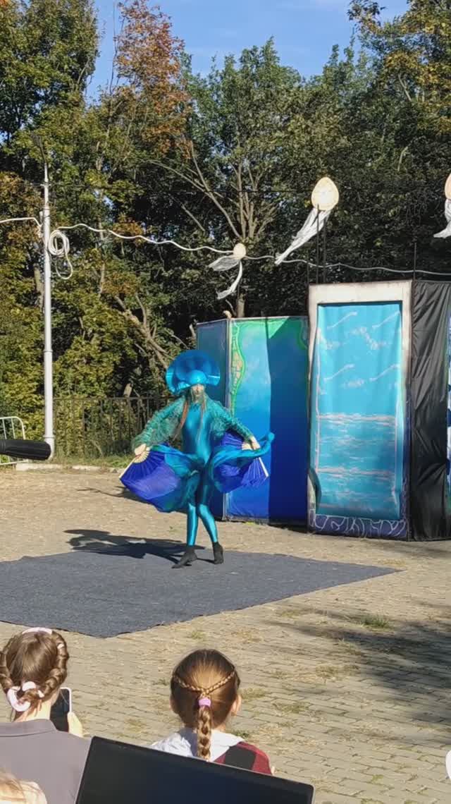 Спектакль Мезозой от Ульяновского молодёжного театра: путешествие в мир динозавров и древних сущес