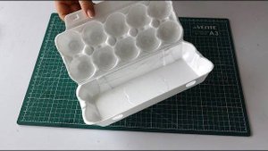 Никогда не выкидываю лотки из-под яиц и пластиковую тару. Покажу, какую красоту из них можно сделать