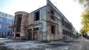 Идет реконструкция Дома культуры Угольщиков