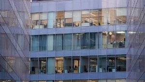 Путин указал на сохранение исторического уровня безработицы в России