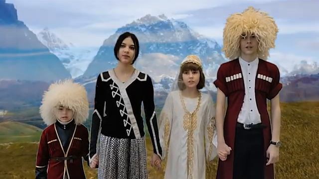 Шоу-группа Карусель и обучающиеся 110 школы, Широка страна моя родная, Ростов-на-Дону, 2022 год смотреть онлайн