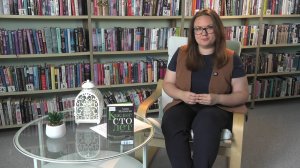 Югорским читателям представили книгу Анны Матвеевой «Каждые 100 лет»