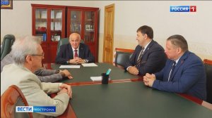 Губернатор Сергей Ситников встретился с кандидатами на пост главы региона