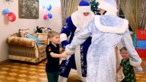 Заказать Деда Мороза и Снегурочку на дом в Новый Год в Москве и МО