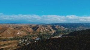 В моменте…горы и лес.