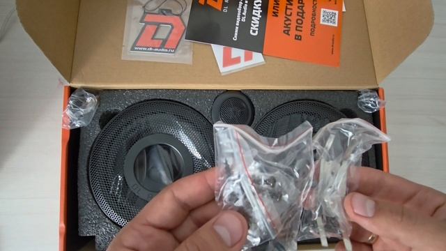 замена штатных динамиков в skoda octavia на DL Audio Anaconda 165 comp