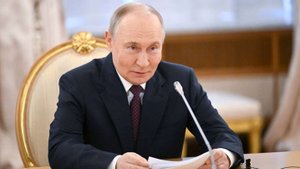 Путин: сохраняется исторический минимум по уровню безработицы