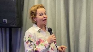 Видео отзыв.  Первый Профессиональный Институт Эстетики.  Новогоднее мероприятие для моделей.