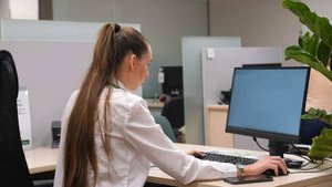 В Госдуме предложили ввести налог на сверхприбыль банков