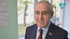 Депутат Государственной Думы Сергей Неверов проголосовал в Смоленском строительном колледже