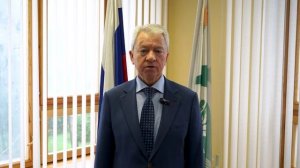 Поздравление ректора УГЛТУ Е.П. Платонов