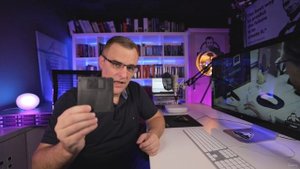 3\001 What is a network