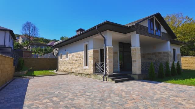 Редкий одноэтажный дом в Сочи смотреть онлайн