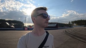 ВЛОГ: Улица Архангела Михаила в Екатеринбурге | ТЦ МЕГА