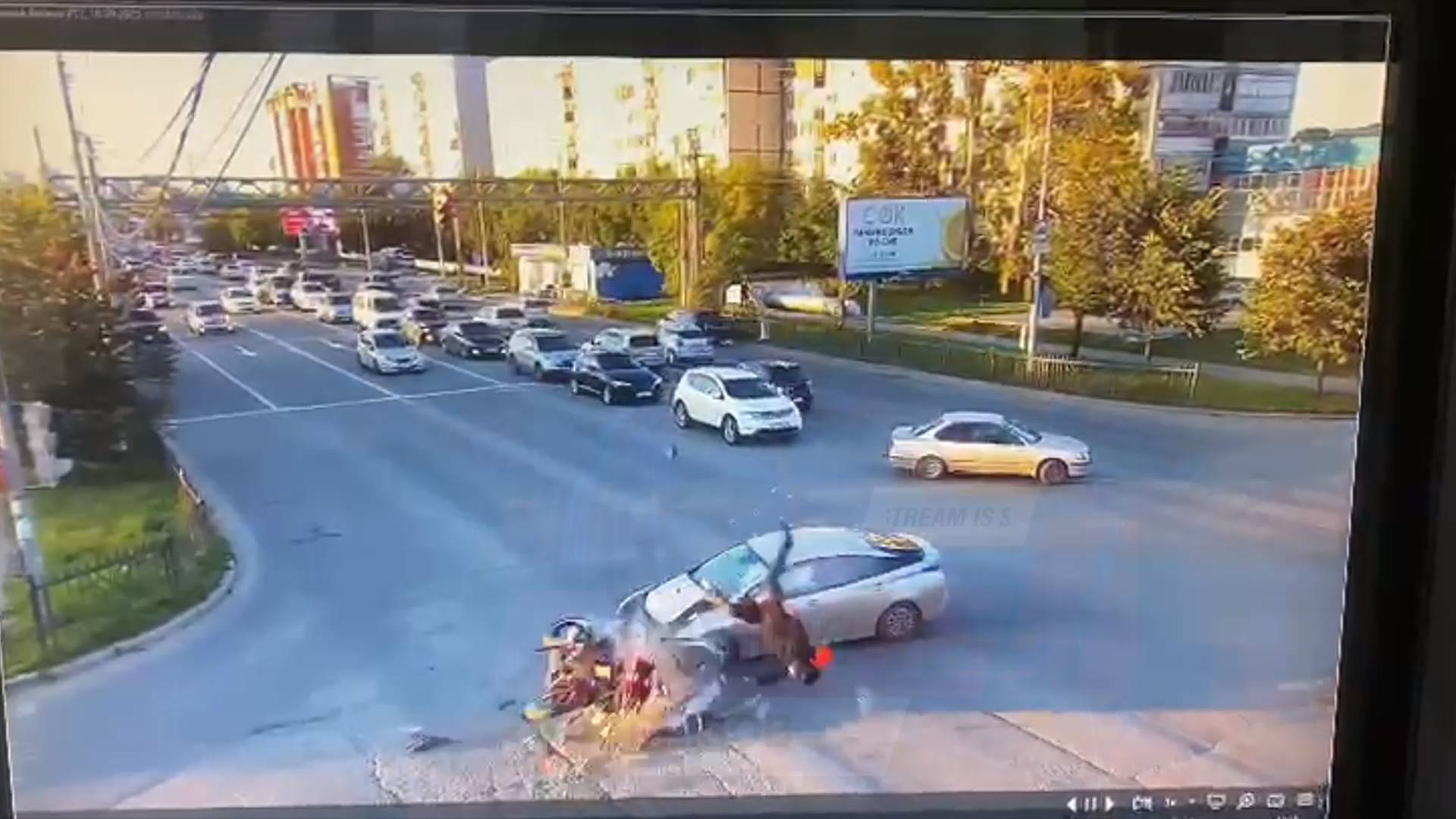 Мотоциклист разбился на Павла Морозова в Хабаровске | ДТП 19 сентября 2025