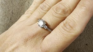 Кольцо с муассанитами  Серебро 925 пробы Размер 16,3 ХХХ164