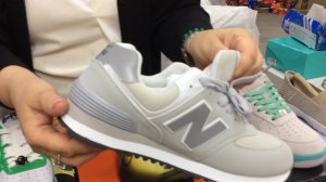 сти191.4. Кроссовки бренд новые