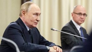 Путин объяснил снижение темпов роста экономики работой над ее стабильностью