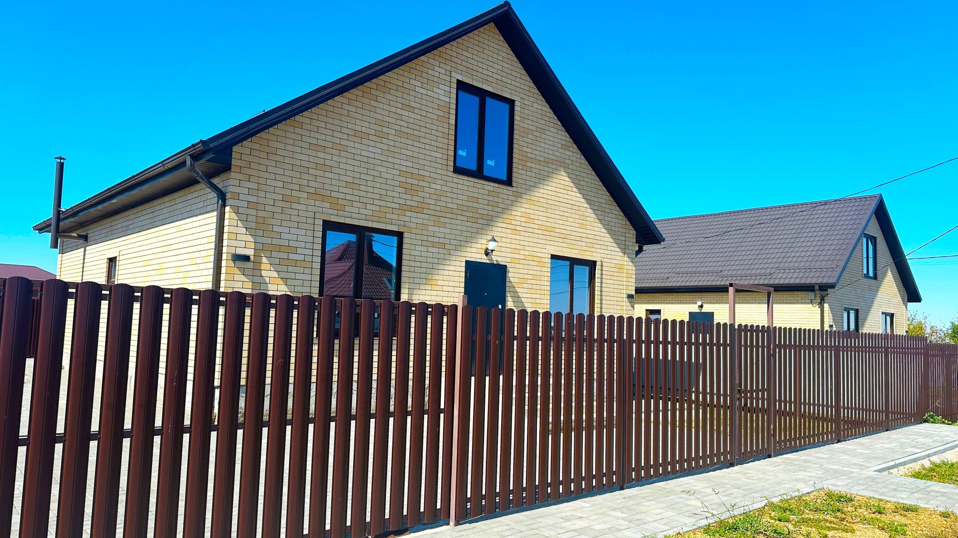 Дом с ремонтом в 100 км от моря! смотреть онлайн