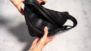 Поясная сумка унисекс из фактурной кожи TNbag26