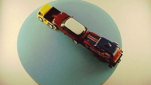 ГРУЗОВИК С 2 АВТОМОБИЛЯМИ