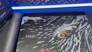 MSI Titan 18HX Dragon Edition